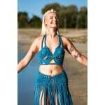 Naya macrame dress with long fringes that evoke the undulating movement of water – Macra Nodo